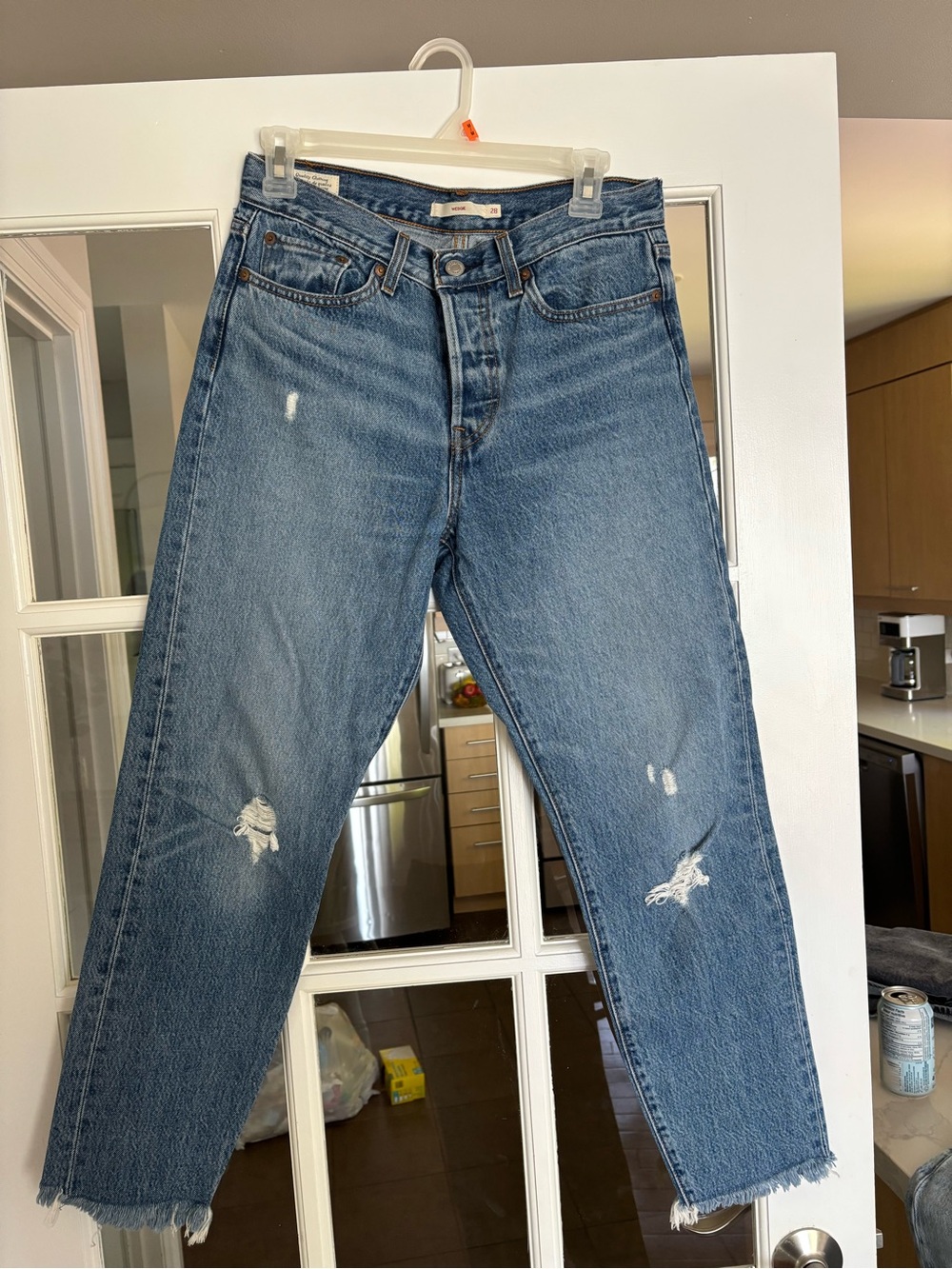 Levi’s Wedgie Distressed Blue Jeans 28